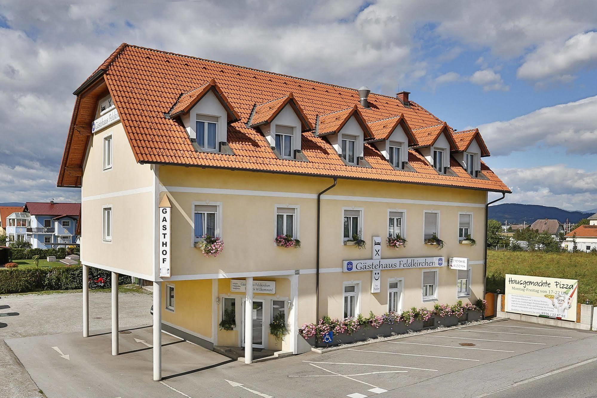 Restaurant Gaestehaus Feldkirchen Feldkirchen bei Graz Bagian luar foto
